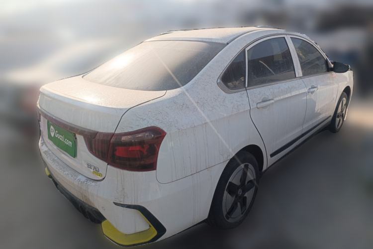 Used Dongfeng Aeolus E70 2023 400H Plug-in Hybrid Version