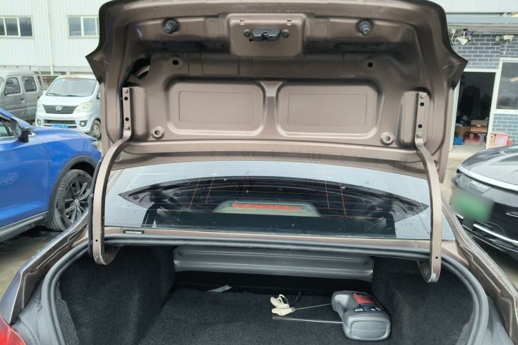 Used Peugeot 301 2014 1.6L Manual Comfort Edition
