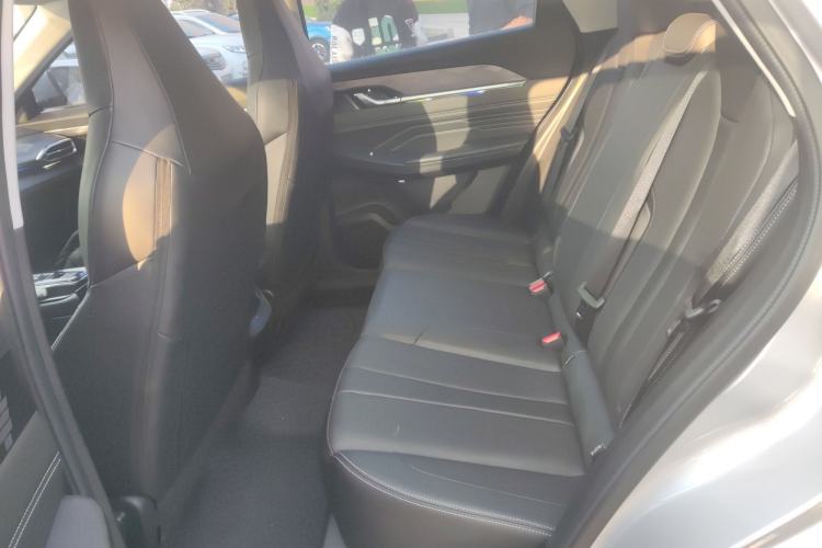 Used Dongfeng Aeolus Mage 2024 Honor Edition 1.5T Fashion Model
