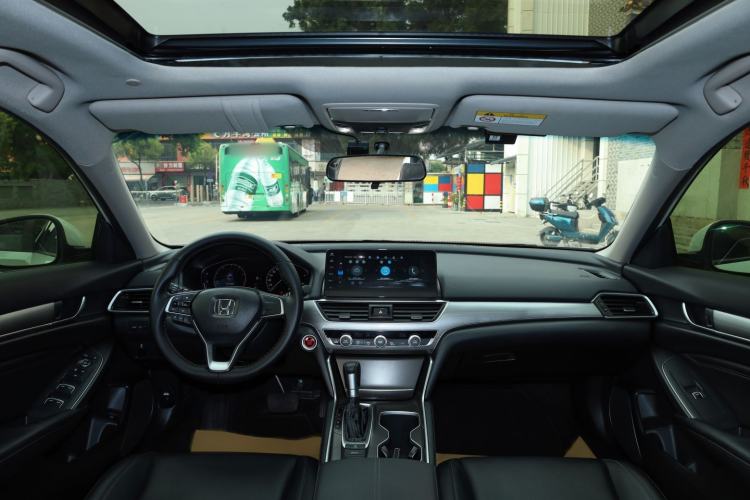 Used Honda Accord 2022 260TURBO Luxury Edition Interior 2