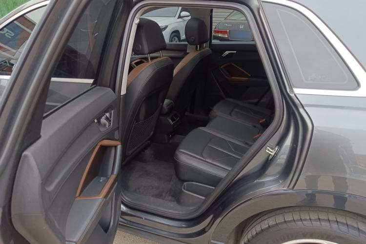 Used Audi Q3 2022 35 TFSI Fashionable and Elegant Model Left Rear Seat