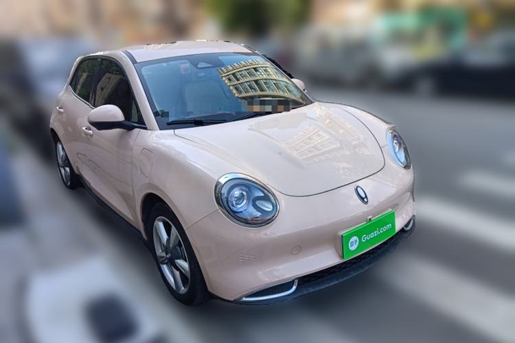 Used ORA Good Cat 2023 401 km Standard Range Luxury Version Lithium Iron Phosphate Front Right 45 Deg