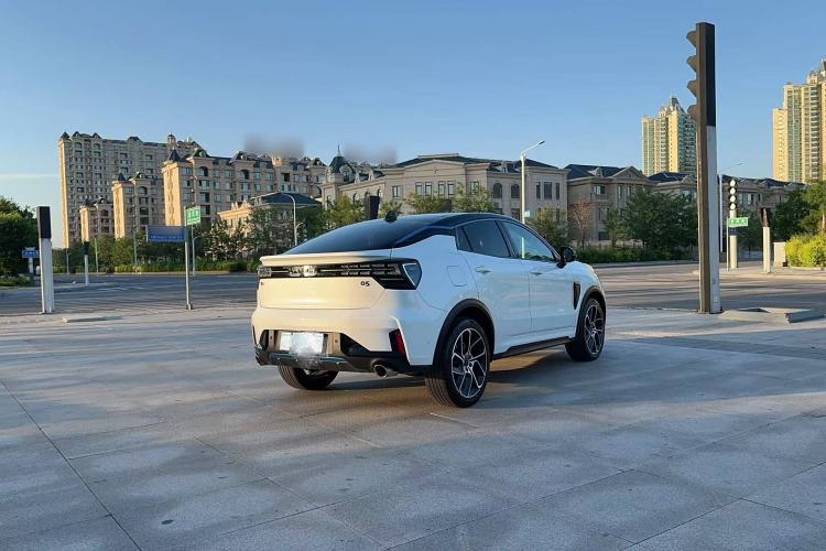 Used Lynk & Co 05 2020 2.0TD Two-Wheel Drive Shine Halo