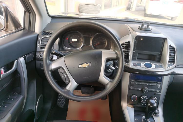 Used Chevrolet Captiva 2015 2.4L Two-Wheel Drive Urban Version 7 Seats
