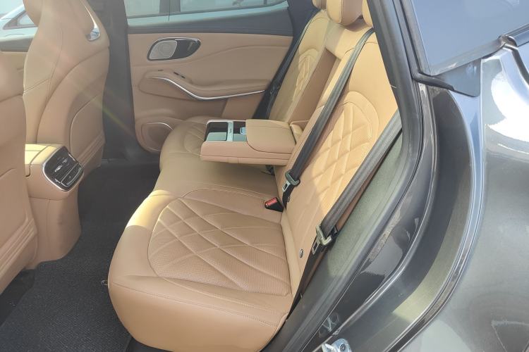 Used Rising R7 2023 Rear-Drive Screen King Edition