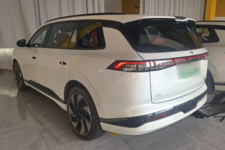 Used Dongfeng eπ eπ008 2024 636Max All-Electric Version 6 Seats