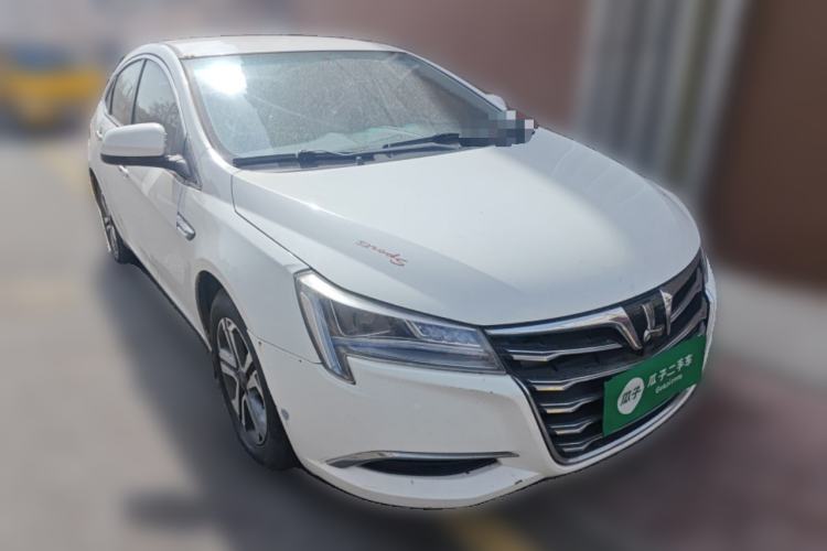 Used Luxgen 5 2015 1.8T Automatic Smart Model Front Right 45 Deg