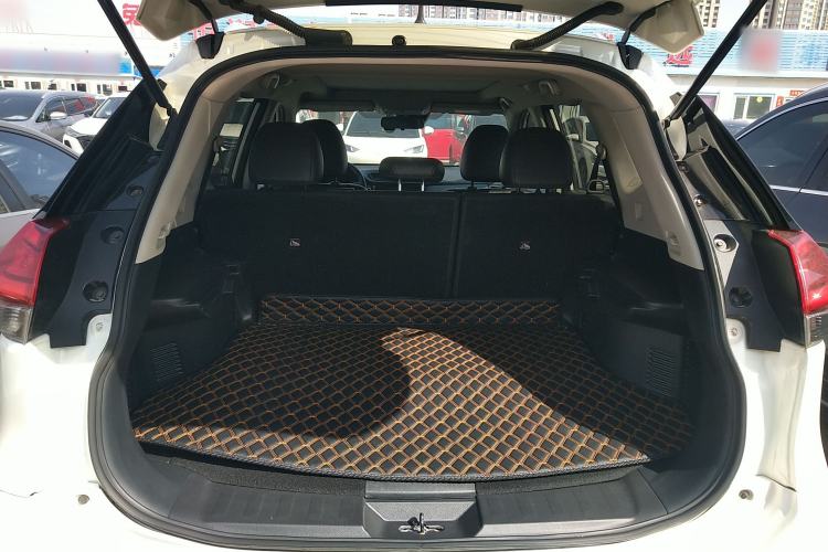 Used Nissan X-Trail 2019 2.0L CVT Smart Connect Comfort Edition 2WD
