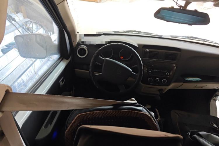 Used CHANGAN KAICHENG Ruixing M80 2019 1.5L Comfort Version 2-Seater Single-Steaming Air-Conditioned China VI Standard Flat Roof Side-Hinged Doors – DAM15KR Steering Wheel