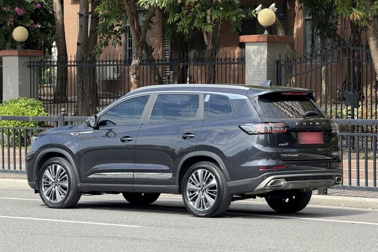 Used Chery Tiggo 8 PLUS 2024 Champion Edition 290TGDI DCT Deluxe Version 5-Seater