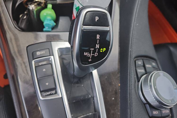 Used BMW 6 Series 2012 640i two-door coupe