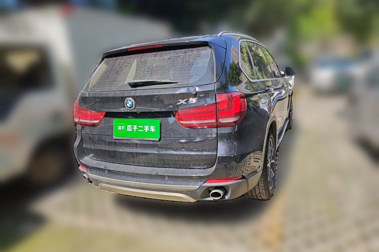 Used BMW X5  Rear Right 45 Deg