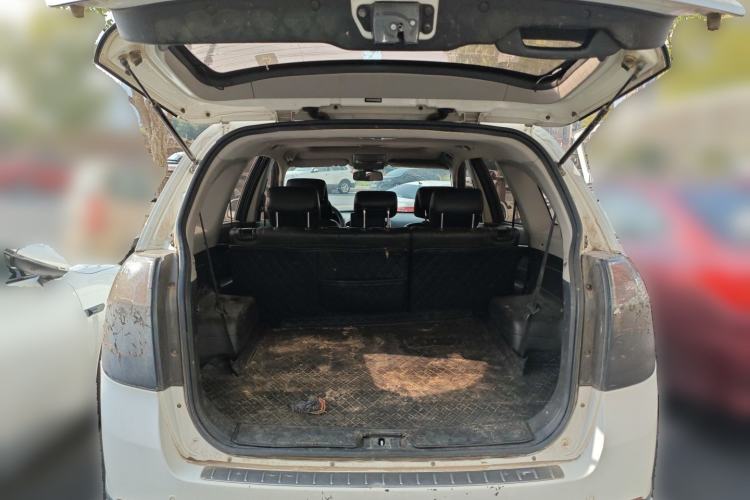 Used Chevrolet Captiva 2014 2.4L 4x4 Flagship Edition 7 Seats
