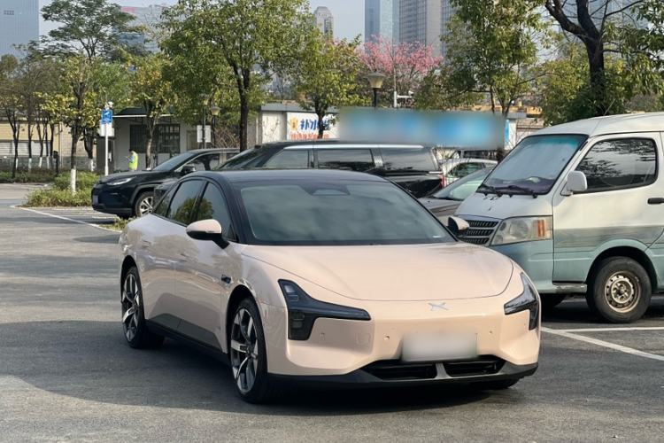 Used XPeng MONA M03 2024 620 with Ultra-Long Range
