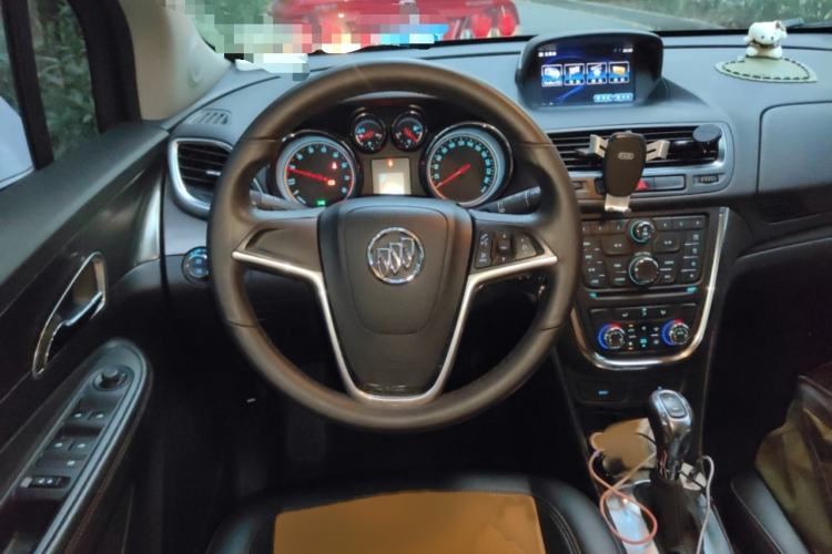 Used Buick Encore 2015 1.4T Automatic Two-Wheel Drive Urban Leading Model Steering Wheel