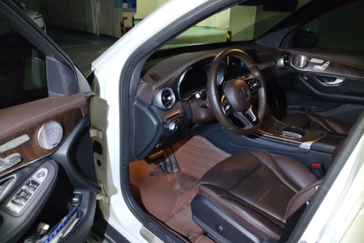 Used Mercedes-Benz GLC 2020 Facelift GLC 300 L 4MATIC Dynamic Edition