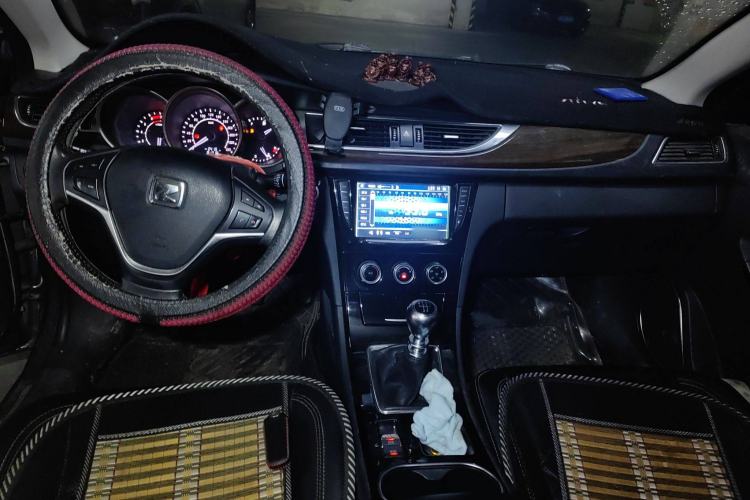 Used Zotye Z500 2015 1.5T Manual Luxury Model