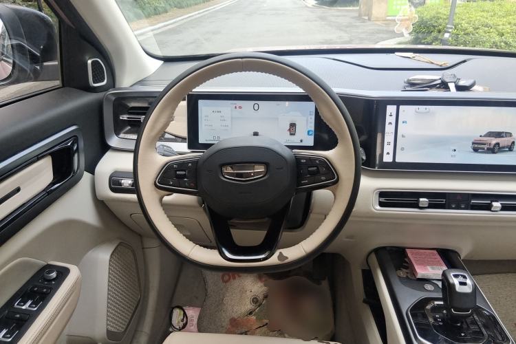 Used Geely Auto icon 2023 1.5TD Chocolate Smoothie Edition
