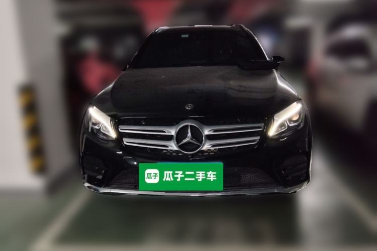 Used Mercedes-Benz GLC 2018 GLC 260 4MATIC Luxury Model
