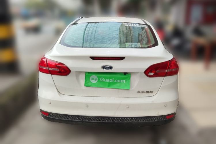 Used Ford Focus 2015 Sedan 1.6L Manual Comfort Model