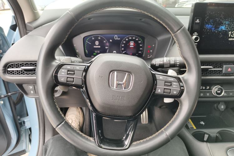 Used Honda ZR-V 2023 2.0L eHEV Sharp - Deluxe Edition Steering Wheel
