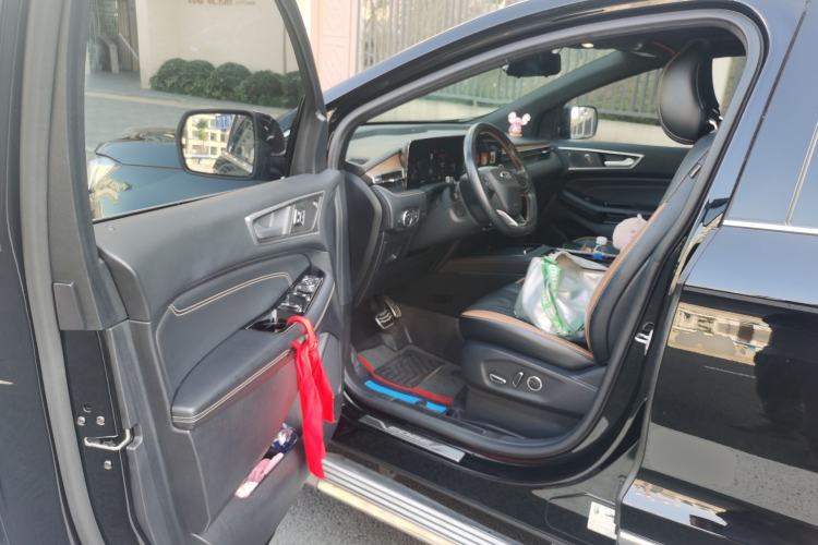 Used Ford Edge 2021 PLUS EcoBoost 245 Four-Wheel Drive Titanium Edition 7-Seater
