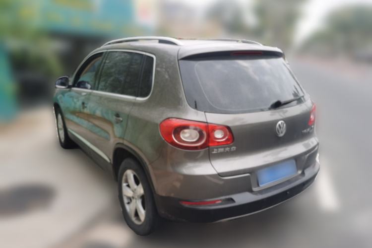 Used Volkswagen Tiguan 2010 2.0 TSI Automatic All-Wheel-Drive Elite Edition Rear Left 45 Deg