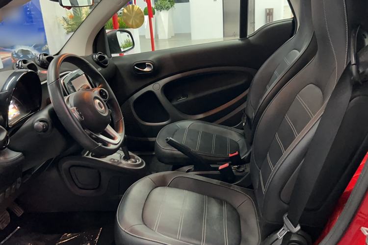 Used smart fortwo 2018 0.9T 66kW Hardtop Pioneer Edition China V Emission Standard