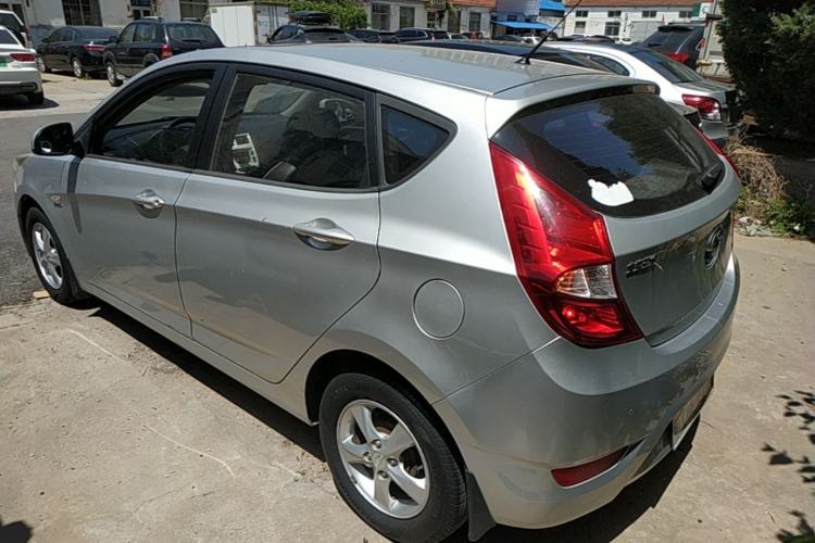 Used Hyundai Verna Ray 2014 1.4L Automatic GLX
