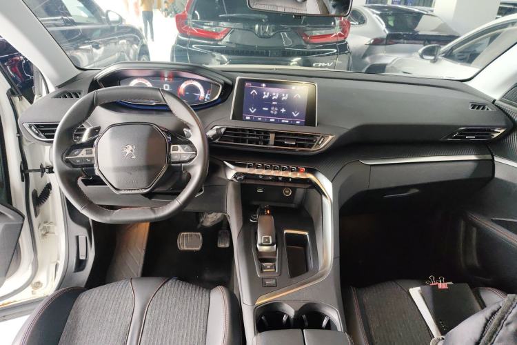 Used Peugeot 4008 2018 350THP Elite Edition Center Console