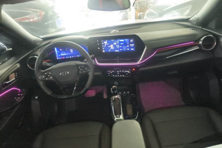 Used Chevrolet Seeker 2022 1.5T CVT RS Bee Wave Edition Center Console