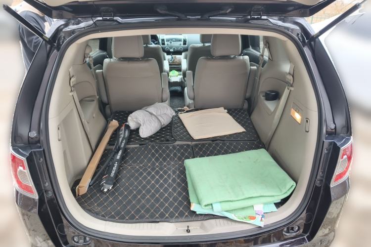 Used Mazda 8 2013 2.5L Ultimate Edition Trunk