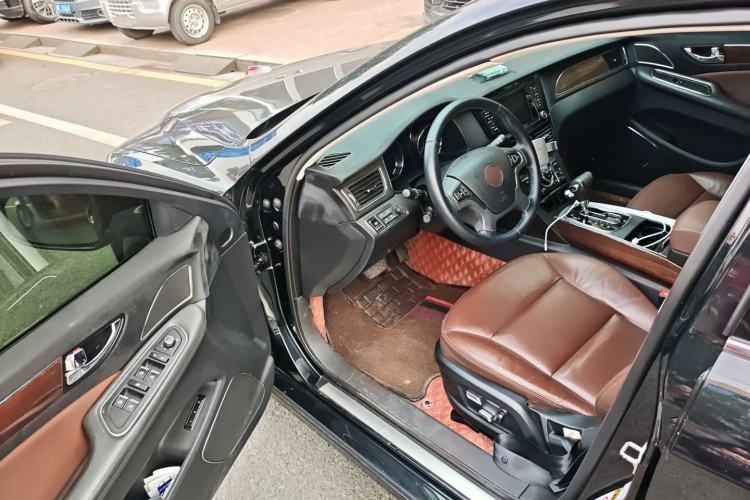 Used Hongqi H7 2015 2.0T Prestige Model