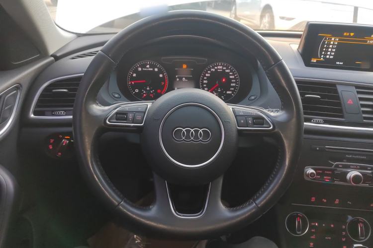 Used Audi Q3 2017 35 TFSI quattro all-wheel drive fashion model