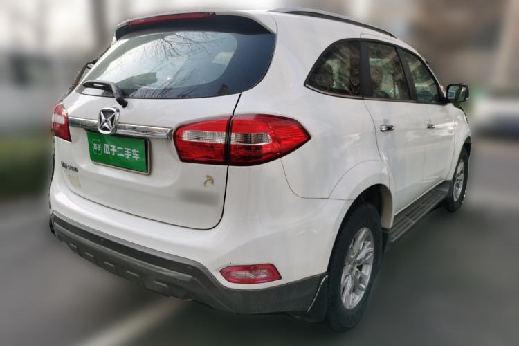 Used JMC Yusheng S350 2016 2.4T Automatic 2WD Diesel Luxury Version with Sunroof 5 Seats Rear Right 45 Deg