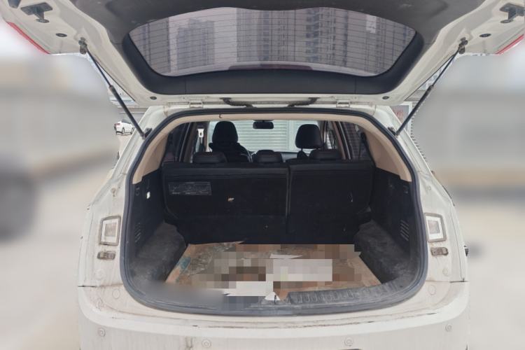 Used Baojun 560 2015 1.8L manual luxury version