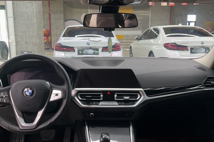 Used BMW 3 Series 2022 320i Sport Package
