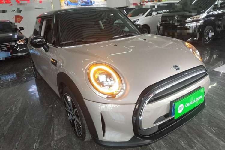 Used MINI MINI 2023 Updated 1.5T COOPER Artist