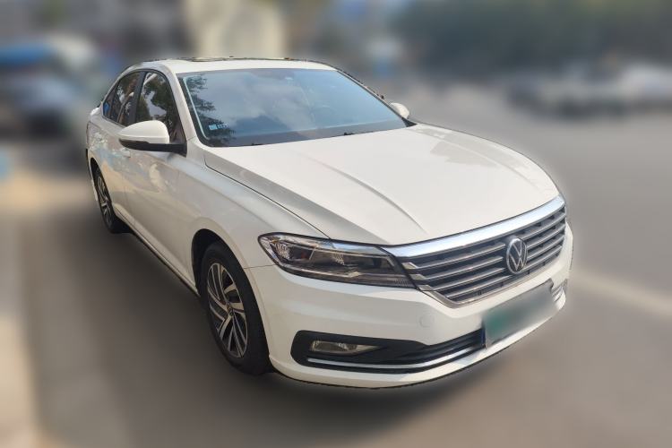 Used Volkswagen Lavida 2021 280TSI DSG Comfort Edition Front Right 45 Deg
