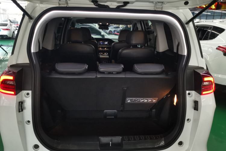 Used GAC Trumpchi M6 2023 PRO 270T DCT Luxury Edition Trunk