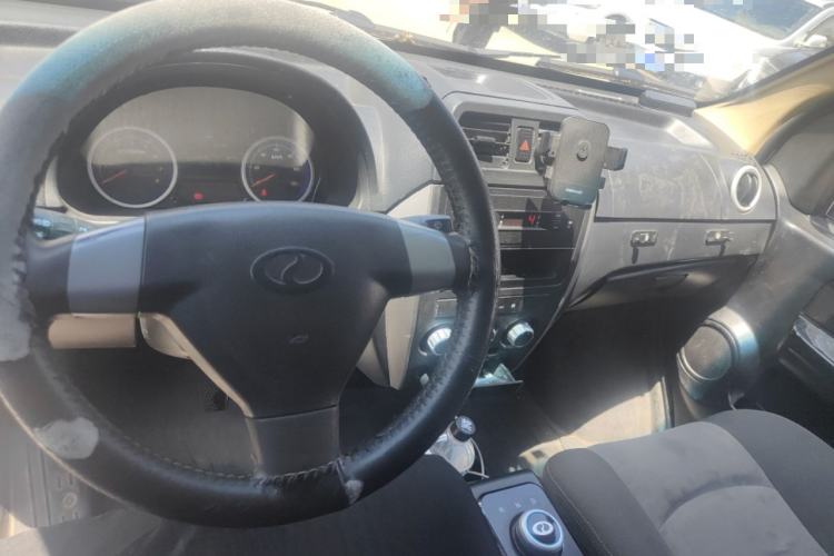 Used Ruichi EC35 2020 EC35 II Standard Edition 38.7 kWh Center Console