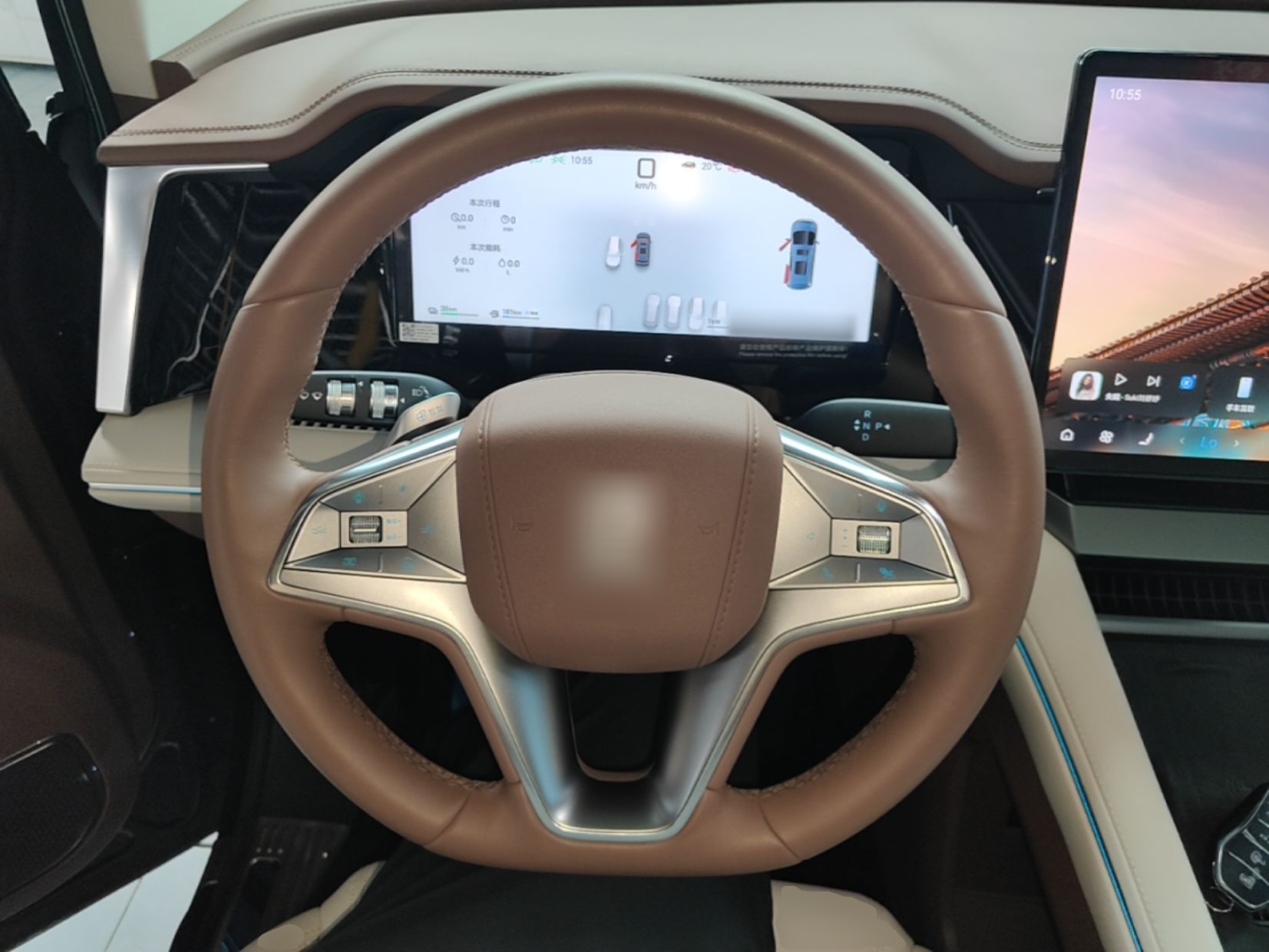 BYD Xia 2025 DM-i 1.5T 100km Supreme Edition — снимка 13