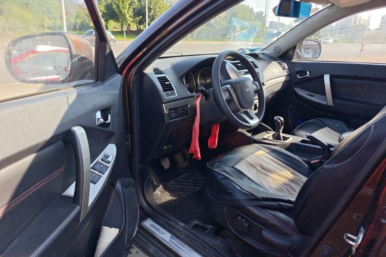 Used Geely Auto GX7 2015 Classic Edition 1.8L Manual Urban Model China IV
