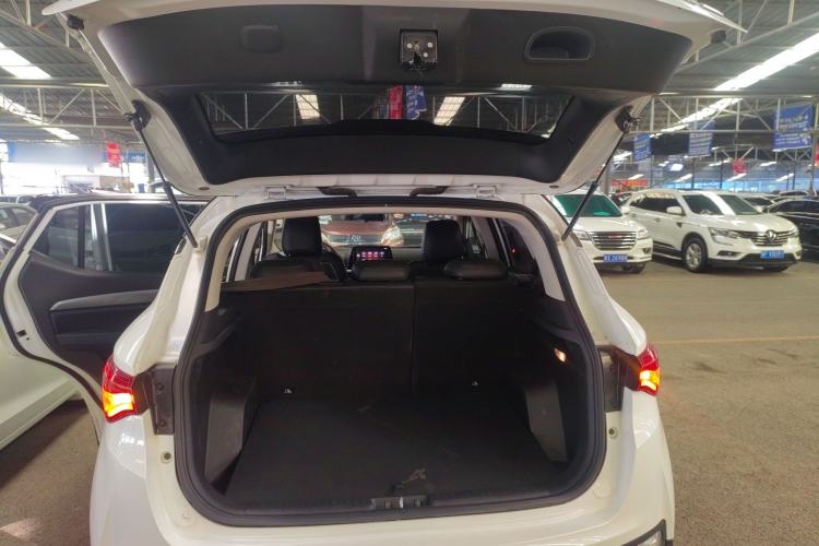 Used Soueast DX5 2019 1.5T CVT Luxury Version
