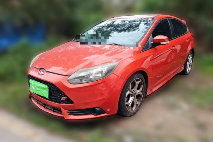 Used Ford Focus 2012 Hatchback 2.0L Automatic Luxury Sport Model