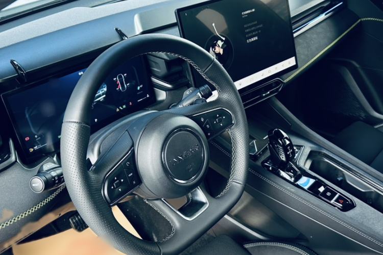 Used Lynk & Co 03 2025 1.5TD DCT Champion Edition Pro
