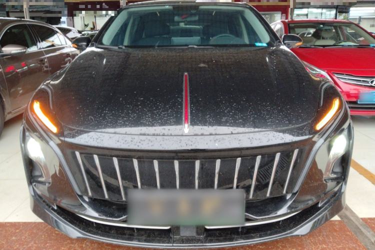 Used Hongqi E-QM5 2022 431 km Charge & Enjoy Edition
