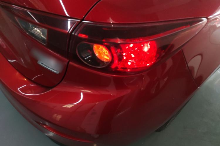 Used Mazda 3 Axela 2019 Cloud-Controlled Version Sedan 1.5L Automatic Comfort Trim China VI Standard