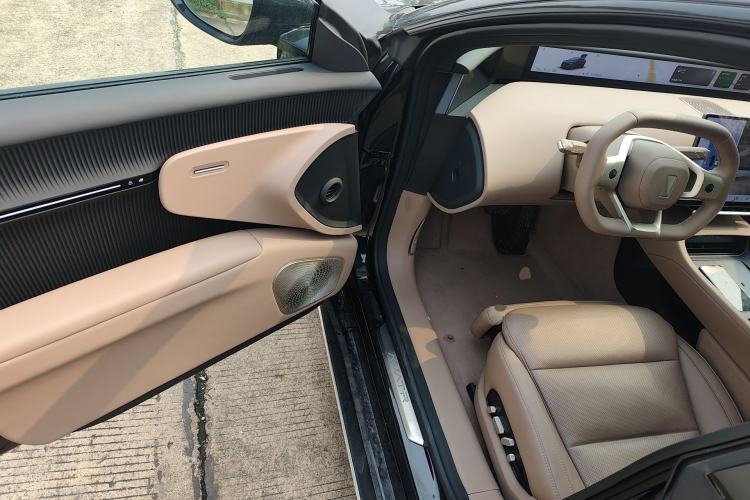 Used Avatr 12 2026 Ultra Pure-Electric All-Wheel-Drive Version Interior 3