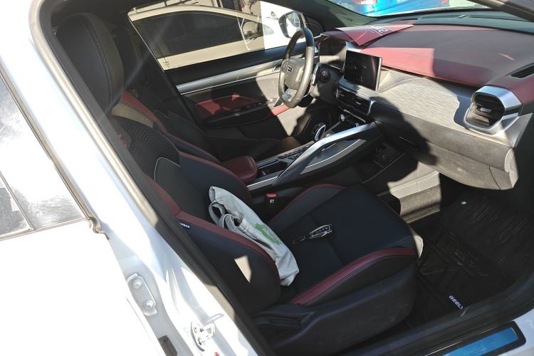 Used Geely Auto Coolray 2019 Sport Model 260T DCT Patrol China V Standard